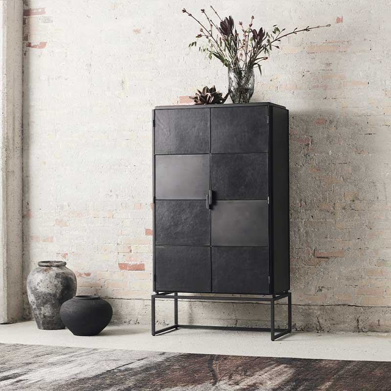 Muubs Auston High Cabinet in Black Iron/Leather