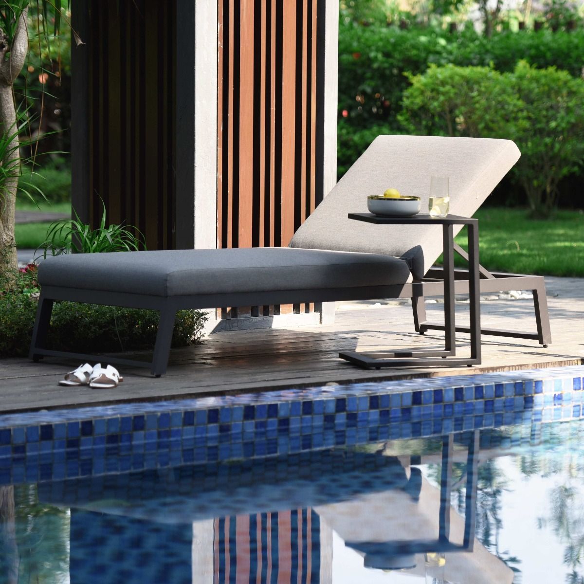 Allure Sunlounger