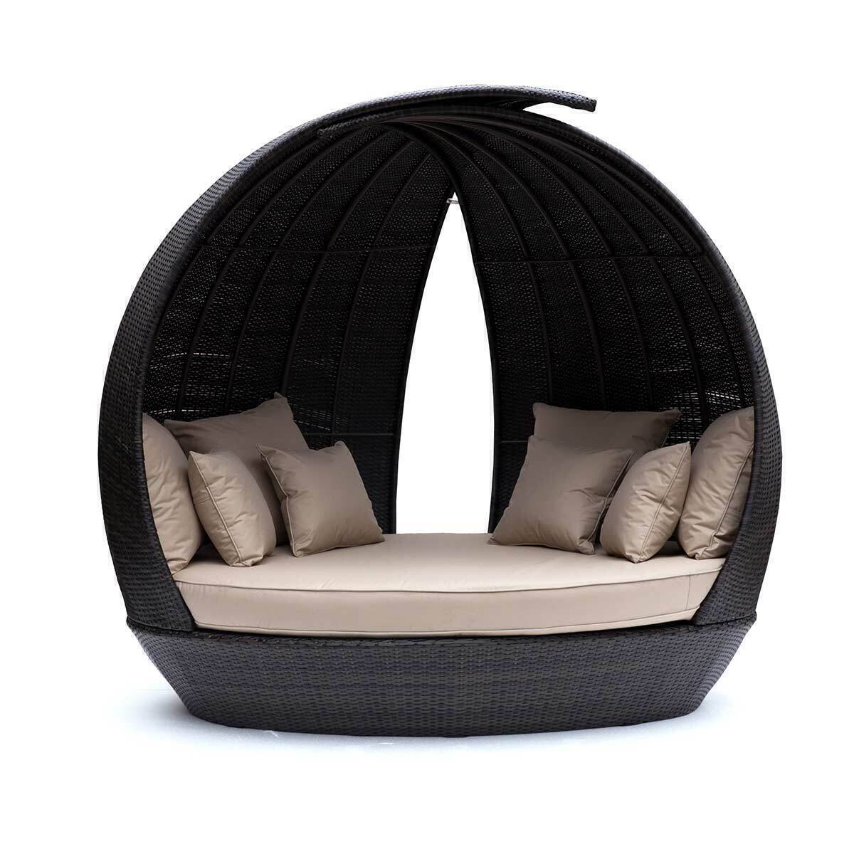 Lotus Daybed