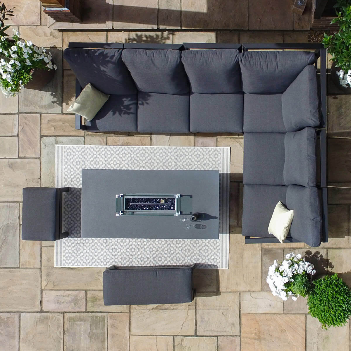 Manhattan Reclining Corner Dining Set with Fire Pit