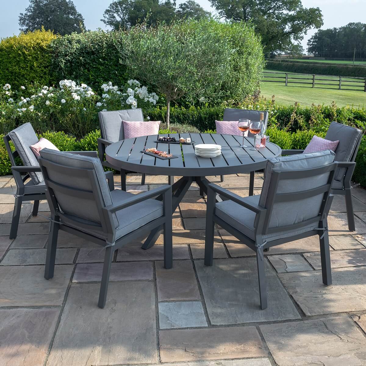 New York 6 Seat Round Dining Set