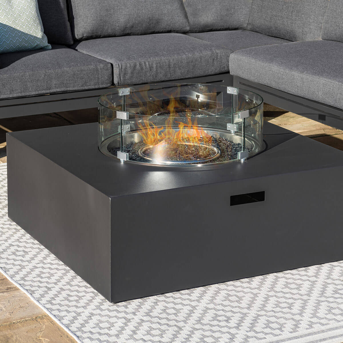 Oslo Large Corner Group with Square Gas Fire Pit Table