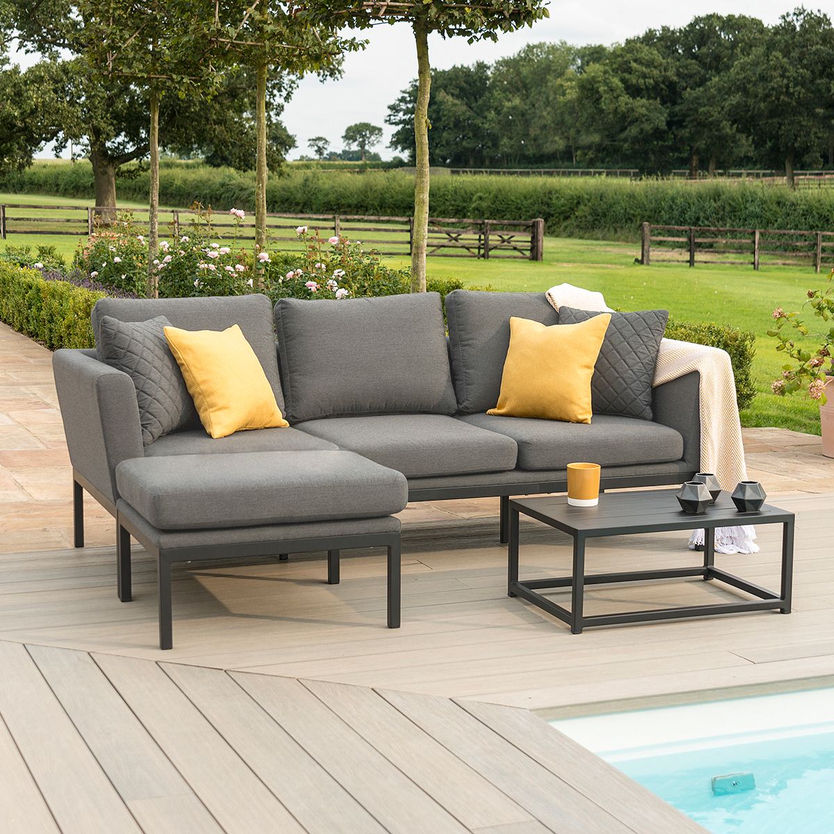 Pulse Chaise Sofa Set